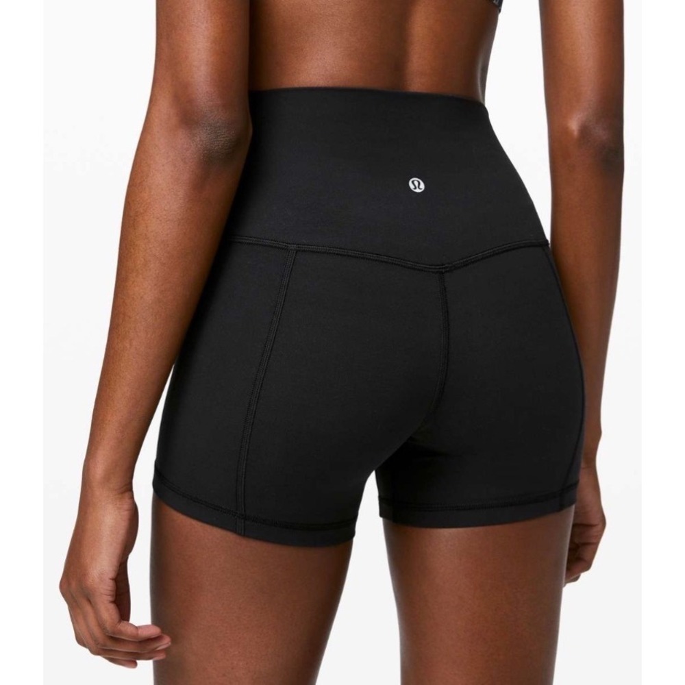 Lululemon Black Align High Rise Short 4" 6 W7ARGS